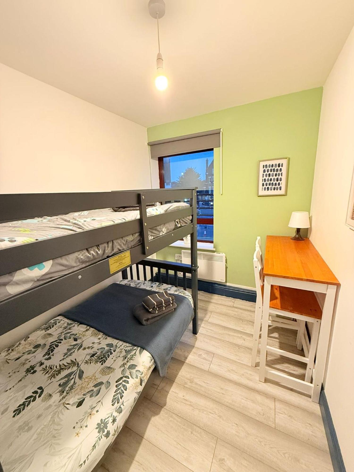 London Budget Rooms 603 ภายนอก รูปภาพ