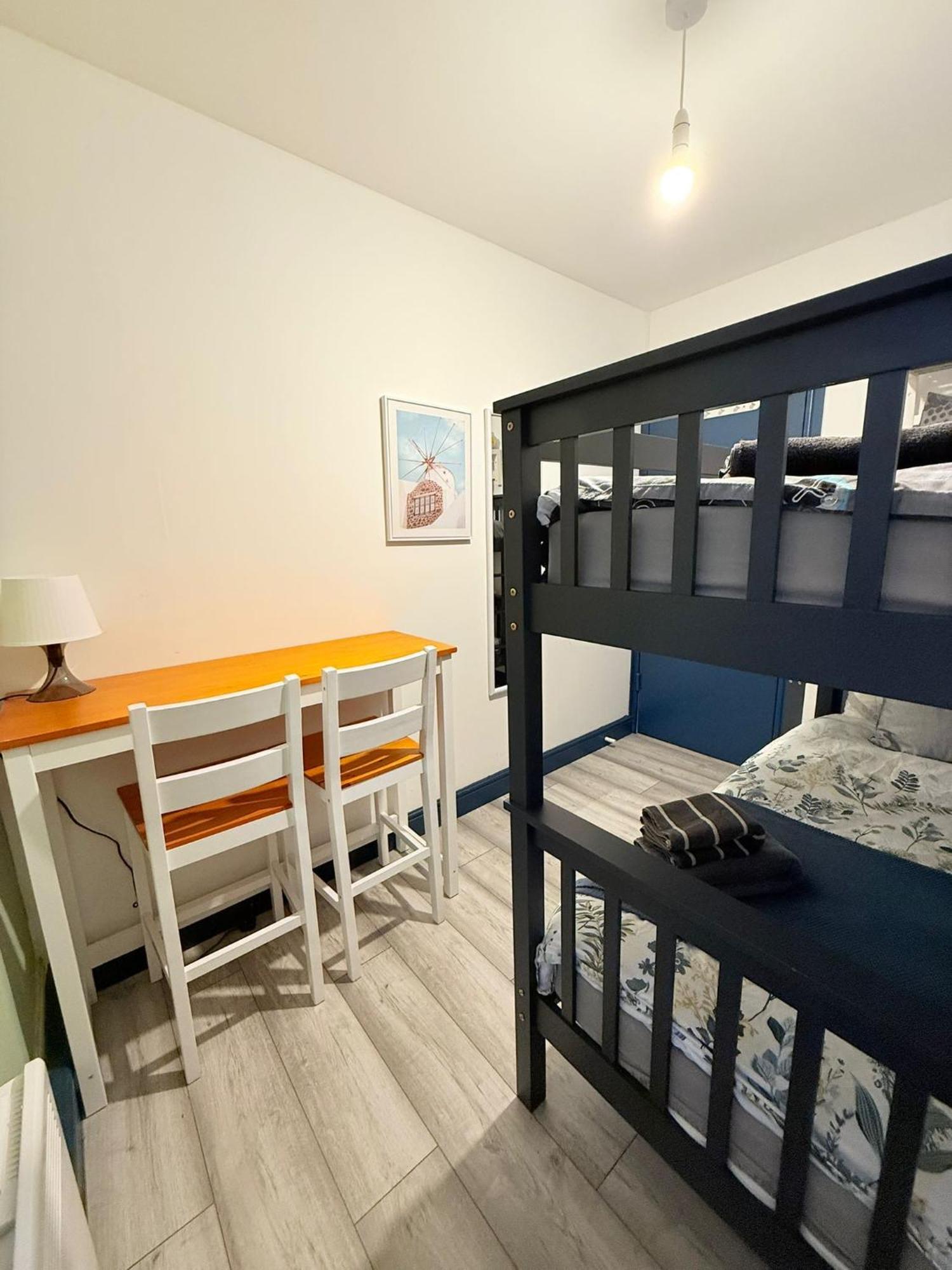 London Budget Rooms 603 ภายนอก รูปภาพ
